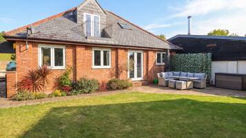 Cottage | Exterior