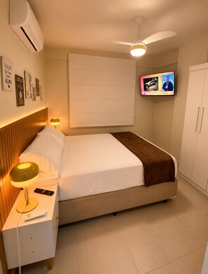 1 bedroom, iron/ironing board, free WiFi, bed sheets - Studio novo  Uberlândia (Uberlândia)