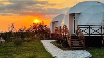 Dubbelrum eller tvåbäddsrum - utsikt mot bergen | Exteriör