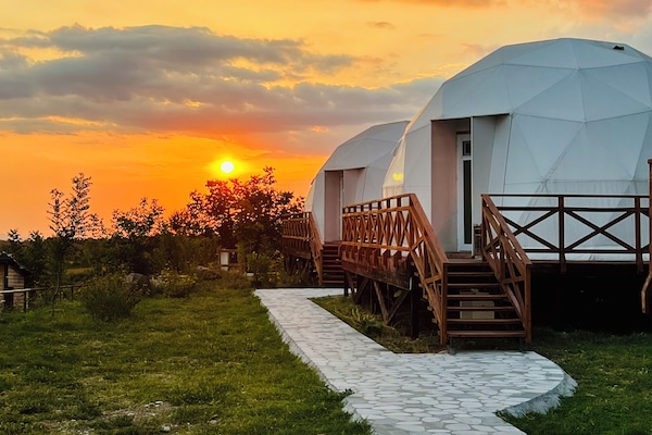 Double or Twin Room, Mountain View | Exterior