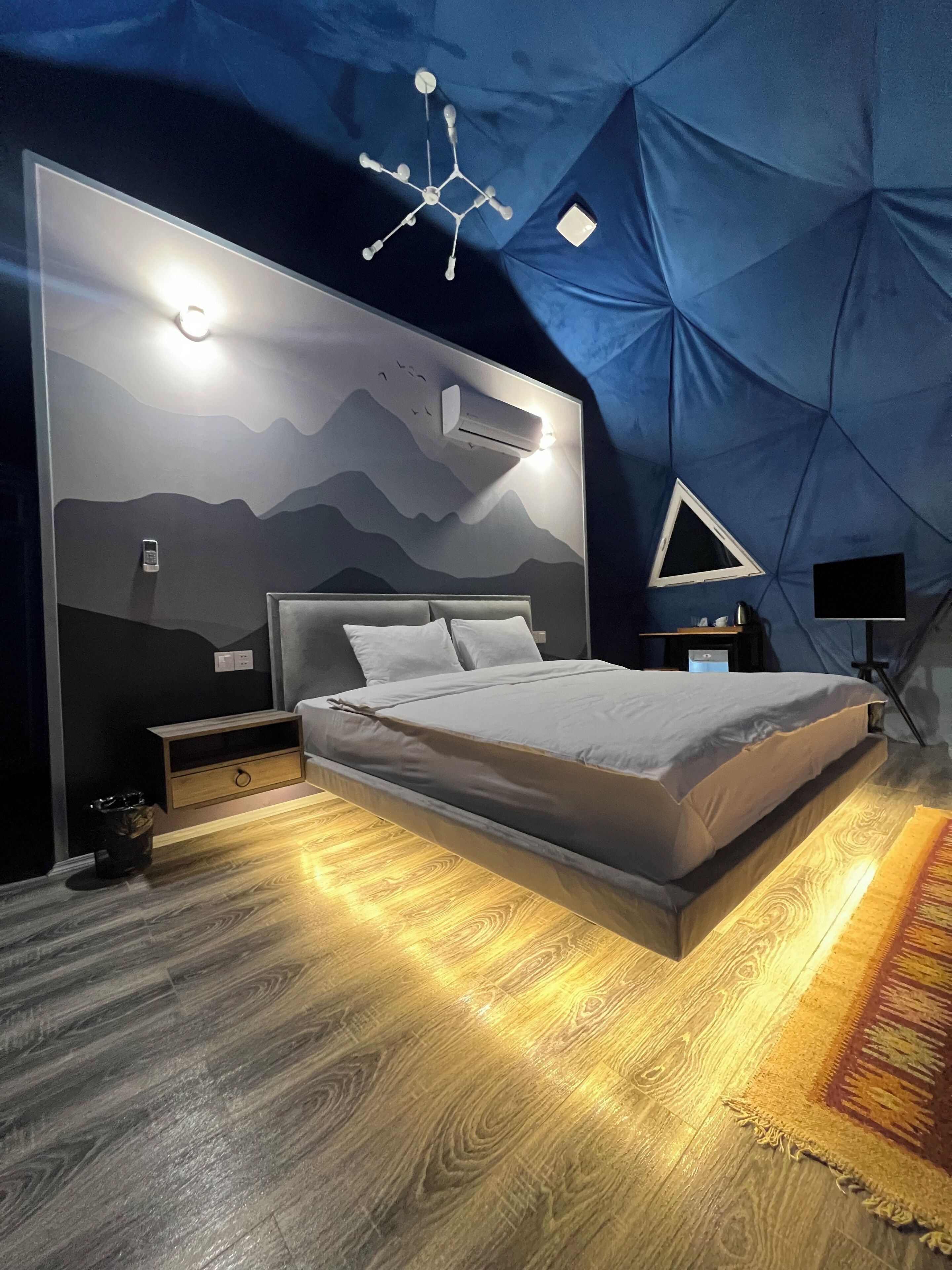 Dobbeltværelse med dobbeltseng eller 2 enkeltsenge - søudsigt