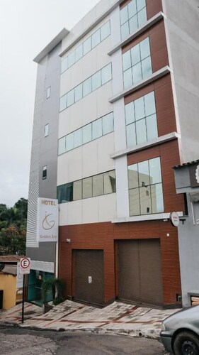 HOTEL GOLDEN INN