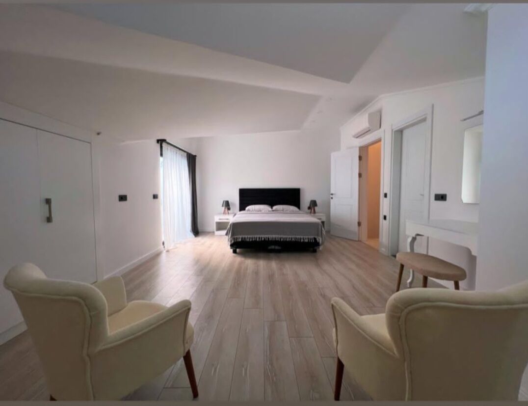 Spacious 3-bedroom Villa In Beautiful Antalya With Ac - Kemer