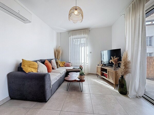 TV - Le Rubicole, Élégant & Confortable (Montpellier)