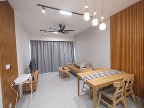 Living area - Agile Grand Prime  suite TRX by KL (Kuala Lumpur)