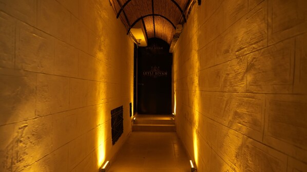 Interior - Leyli Divan Konağı (Mardin)