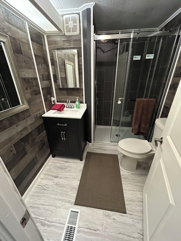 Towels, soap, toilet paper