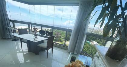 Apartment facing the sea in Barra da Tijuca
