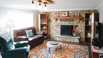 Smart TV, DVD player, books, music library