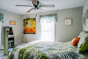 3 bedrooms, iron/ironing board, travel cot, free WiFi
