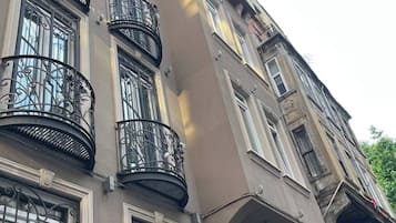 Classic Room | Exterior detail