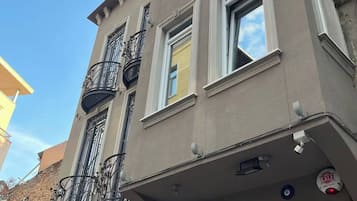 Rom – classic | Utvendig detalj