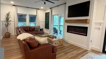 6 bedrooms