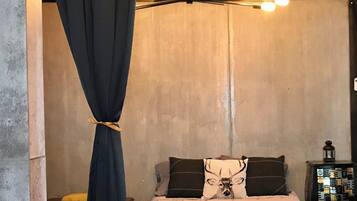 7 chambres, fer et planche Ă repasser, Wi-Fi, draps fournis