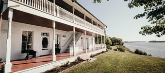 B&B-River Views, Shawnee Getaway, Mammy Rose