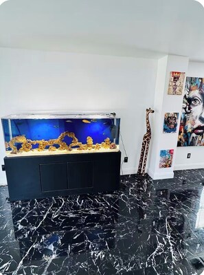 Lobby - Luxury 6-bedroom house with AC in charming Katy (Katy)