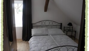 Room - Apartment "Ferienapartment Zum Bernerhof" with Private Terrace, Wi-Fi & Air Conditioning (Lindenberg)