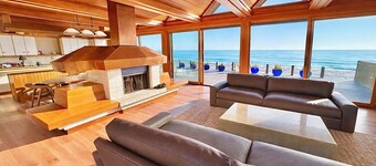 Luxury 5 Bedroom 4 bath Oceanfront Retreat Rio Del Mar Beach