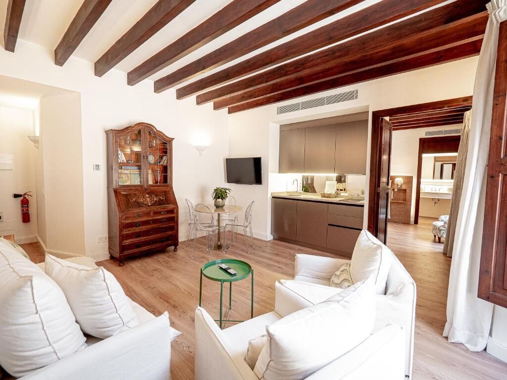 Klassiek appartement | Woonruimte