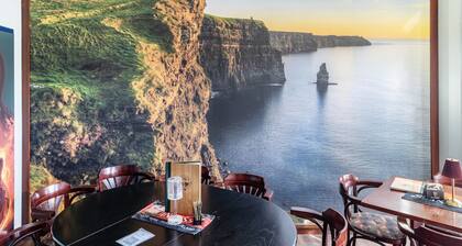 Apartment 'Über dem Pub' mit WLAN und Klimaanlage