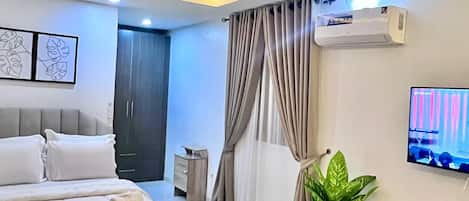 Deluxe Studio Suite, Patio