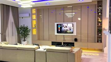 Superior Apartment, Patio | Interior