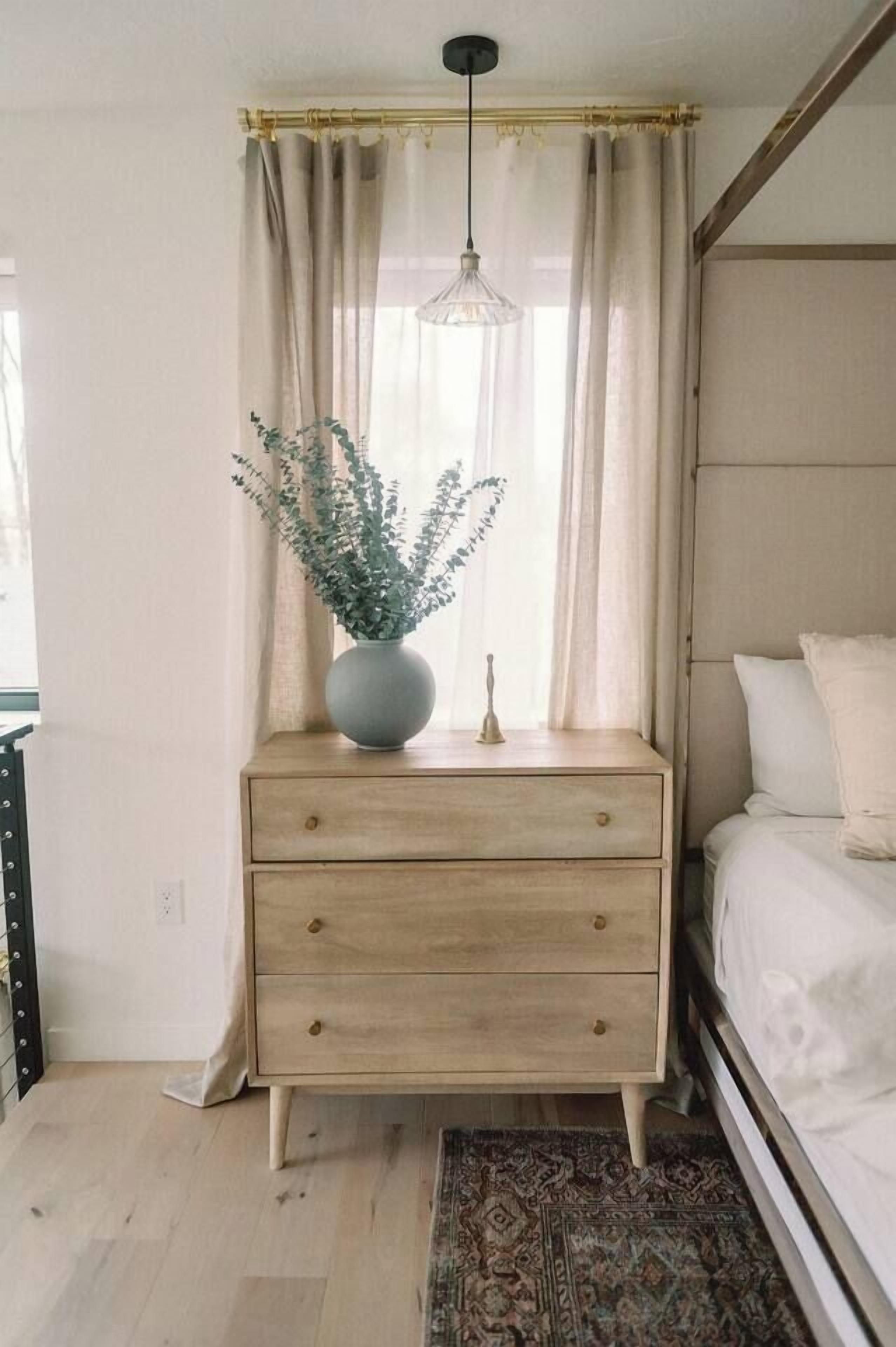 1 bedroom, iron/ironing board, travel crib, WiFi (free)