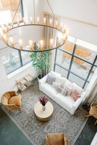 The Lofts @35th and Clay - Loft A