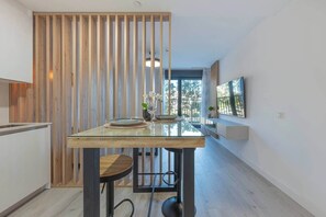 Dining - Apartamento Malaga Towers - DolmenGroup (Málaga)