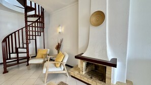 Interior - Sand | Shared Pool | 8 Pax | Albufeira (Albufeira)