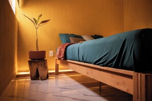 2 bedrooms, iron/ironing board, WiFi, bed sheets - 15min from downtown,20min airport,5min walking cenote corazon & ZAMNA Festival. (Aldea Tulum)