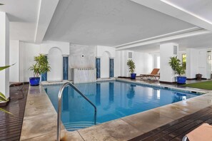 Pool - La Alcazaba Banus 3BR Garden Apartment by Costarentals (Marbella)