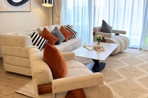 Living area - Luxury 2BR Seaview | Infinity Pool in Nyali (Mombasa)