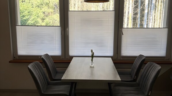 Dining - Holiday Home for 5 People (85 m²) in Friedrichroda (Friedrichroda)