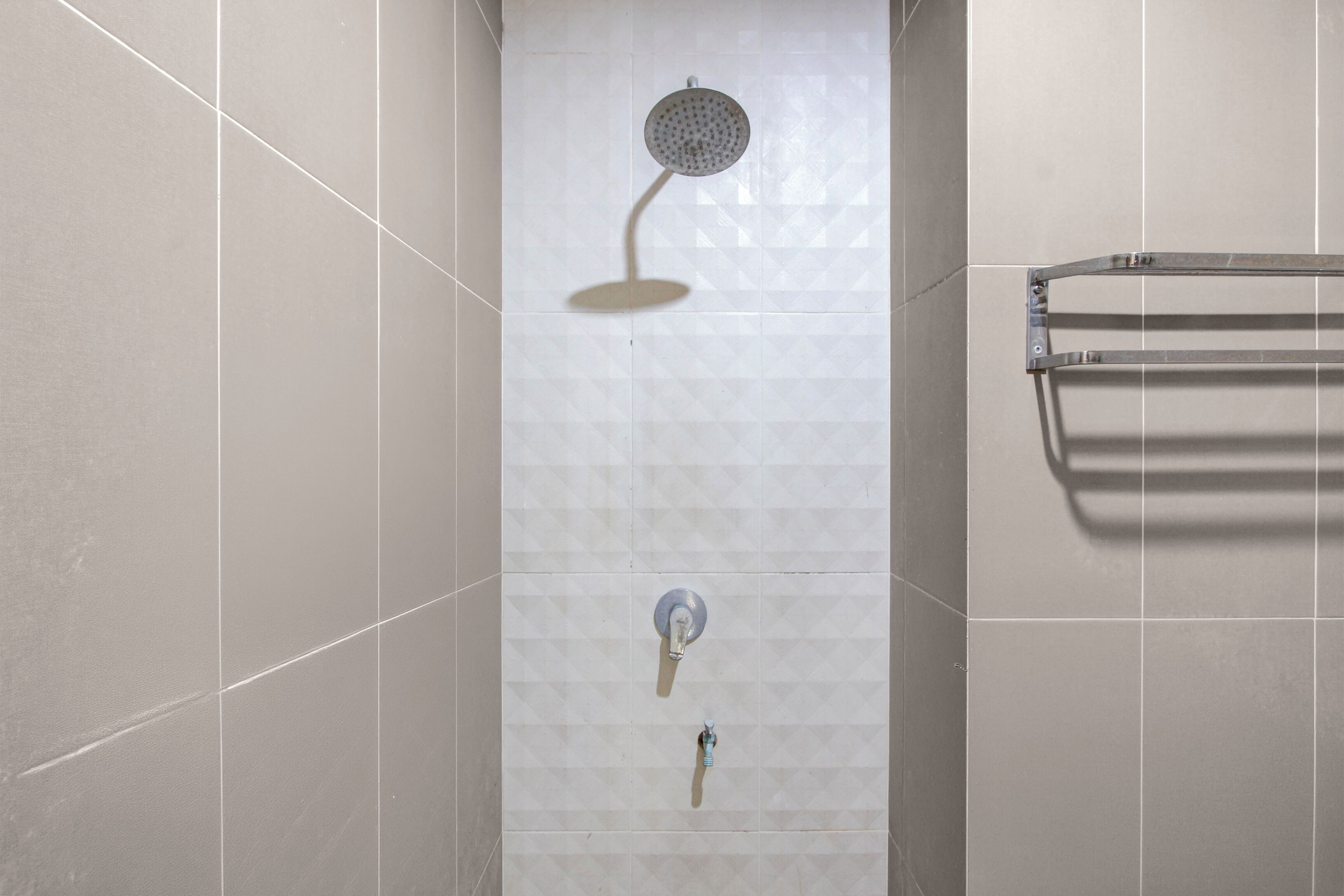 Deluxe-Suite | Badezimmer | Handtücher, Seife, Shampoo