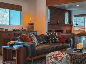 TV, fireplace, offices