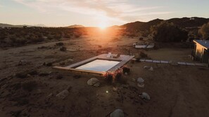 Property grounds - Lakeview Lodge • Remote Escape, 5-Acres, Pool, Spa (Joshua Tree)