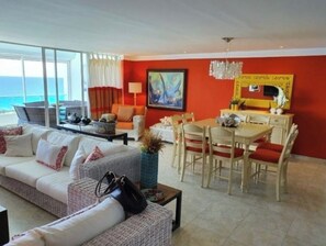 Living area -  BEACHFRONT - 3 bedroom Condo with 3 Full Baths and Beautiful Panoramic Views (Juan Dolio)