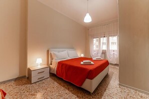 Superior Apartment - Vacanze Romane - Metro Teano  (Rome)