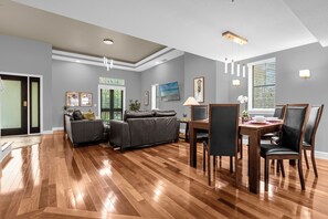 Interior - Enchanted Garden Townhouses  (Orlando)