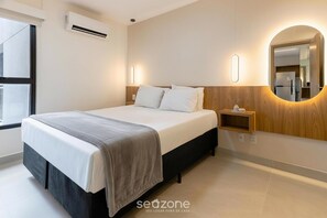 Apartment - Apts in a Condo. w/ Pool, a few Steps fr/ Vaca Brava Park - Obds (Goiânia)