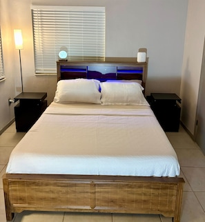 3 Schlafzimmer, Bügeleisen/Bügelbrett, WLAN, Bettwäsche