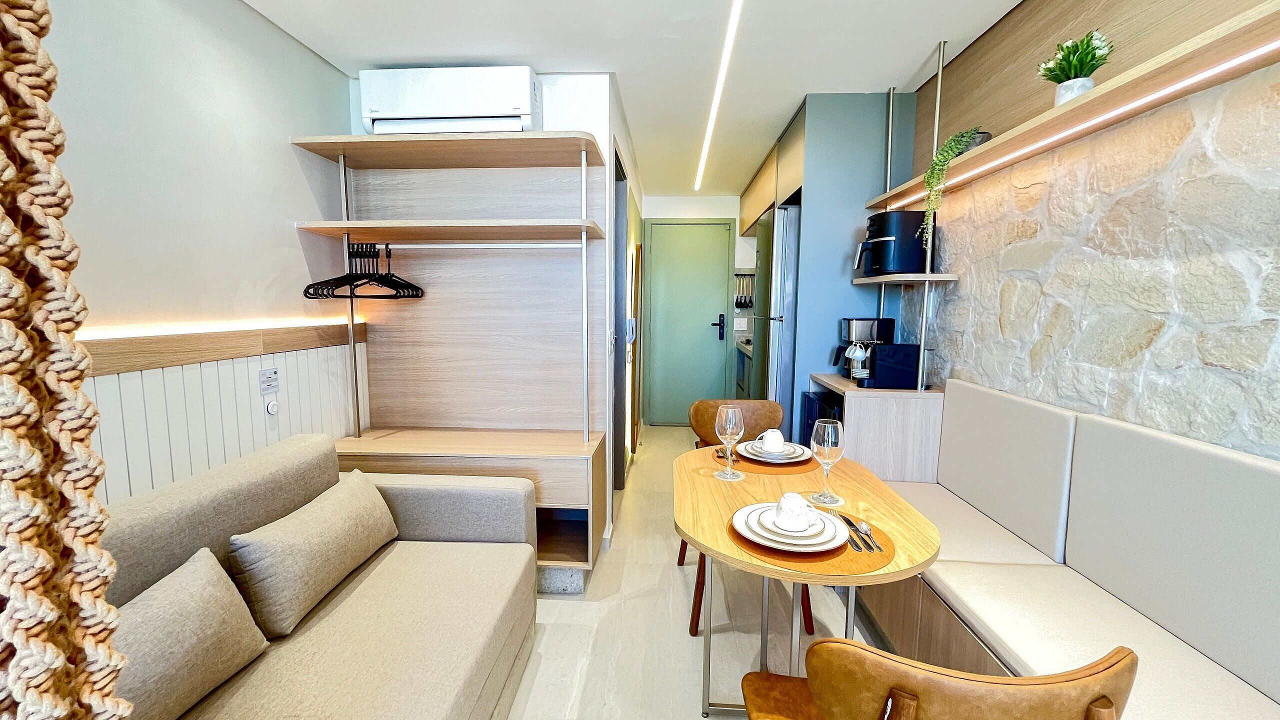 Studio | Living area