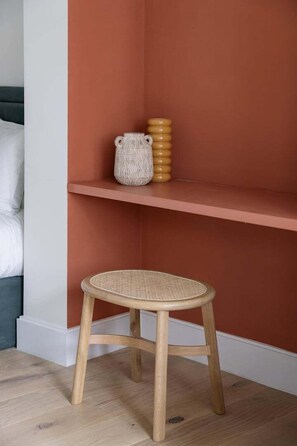 Interior - Stylish Earl’s Court Studio Apartment (London)