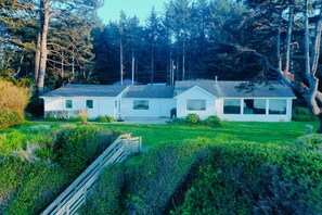 Exterior - Coastal Escape w/ Beach Access by Lighthouse (Coos Bay)