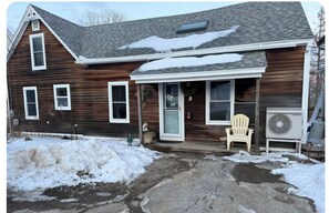 Exterior - Cozy 3-bedroom home in Belfast Maine, with Beach Access (Belfast)