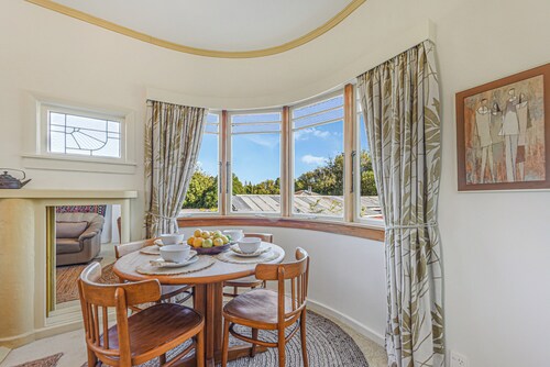 Kettle House - Upper Moutere Holiday Home
