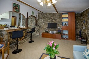 Video games - Aury House – Sea and Nature in Ieranto (Massalubrense)