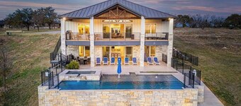 Lake LBJ Lux Retreat w/ Pool & Hot Tub | Sleeps 27