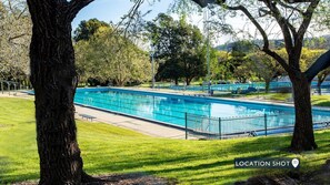 Pool - Arcadia Cottage - spacious, stylish Highlands stay for families and groups near Bowral (Bowral)